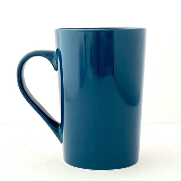 Starbucks Blue 11oz 2020 Coffee Mug
Microwave And Dishwasher Safe - Picture 9 of 11